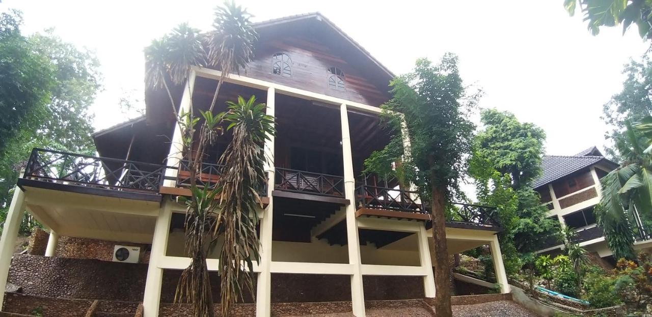 Hotel Ratmanee House Kanchanaburi Exterior foto