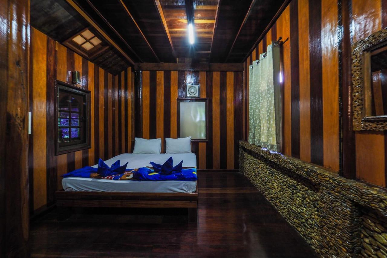 Hotel Ratmanee House Kanchanaburi Exterior foto