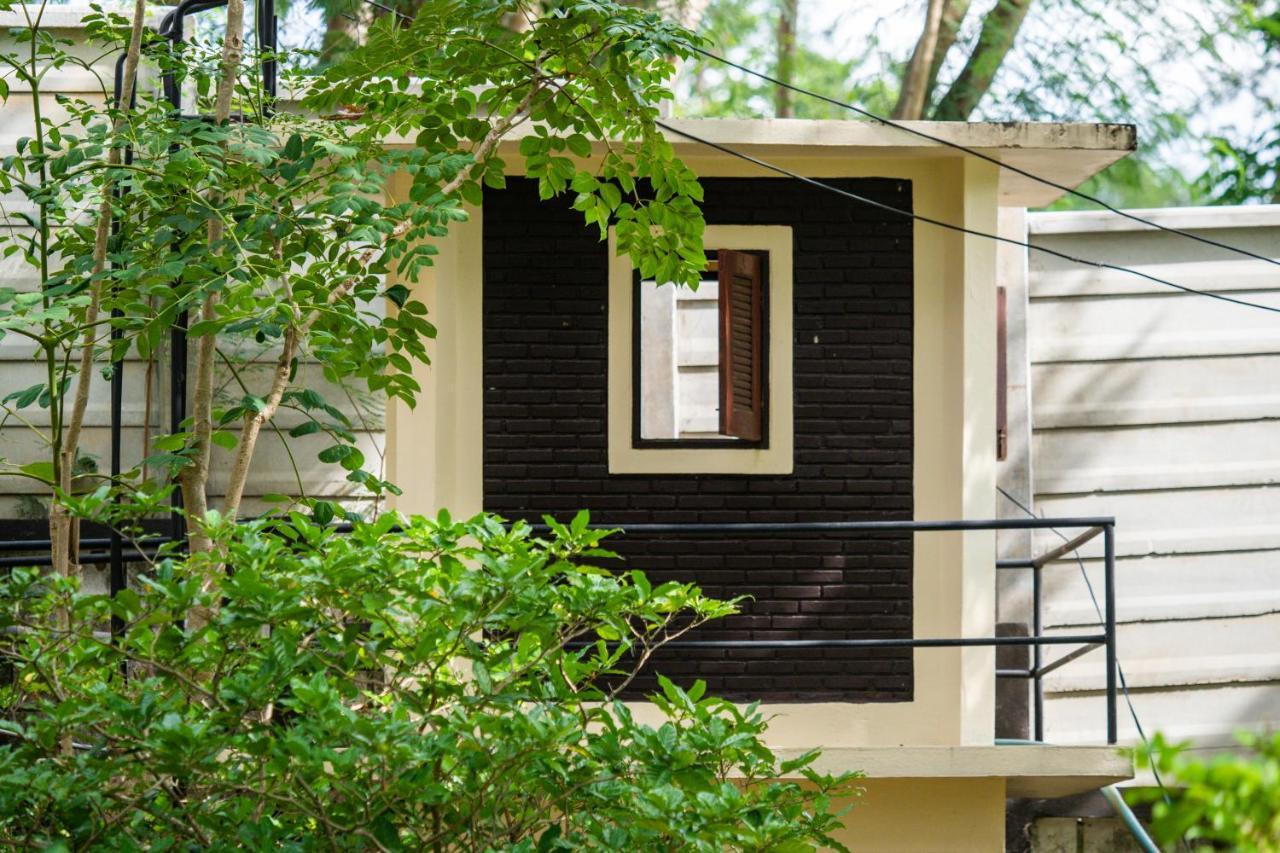 Hotel Ratmanee House Kanchanaburi Exterior foto