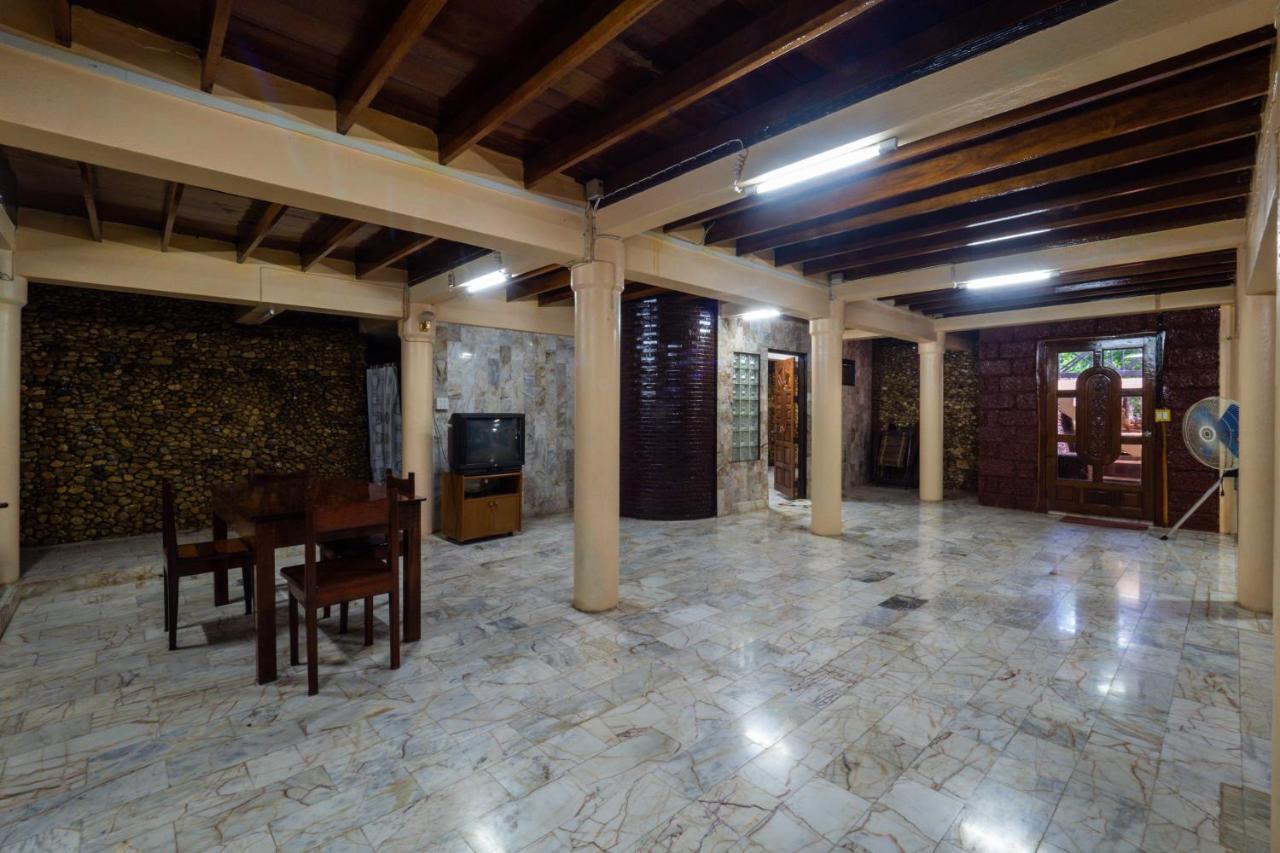 Hotel Ratmanee House Kanchanaburi Exterior foto